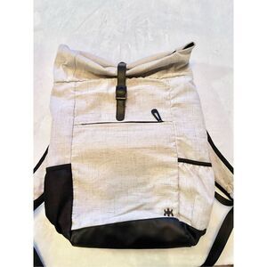 Kyodan activewear backpack - beige and black ￼